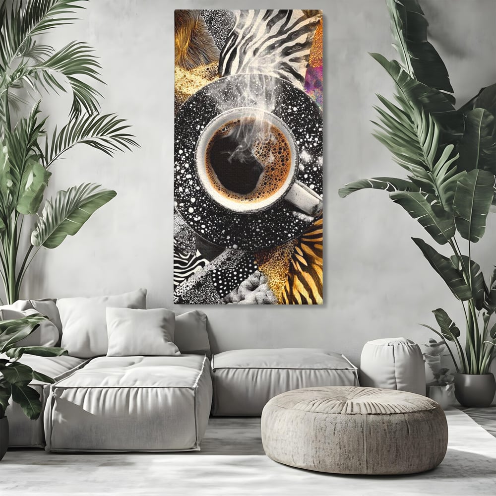 Tablou canvas cu tablou canvas cu ceasca de cafea si imprimeuri animale, fara rama, pe sasiu de lemn, pe perete intr-un living